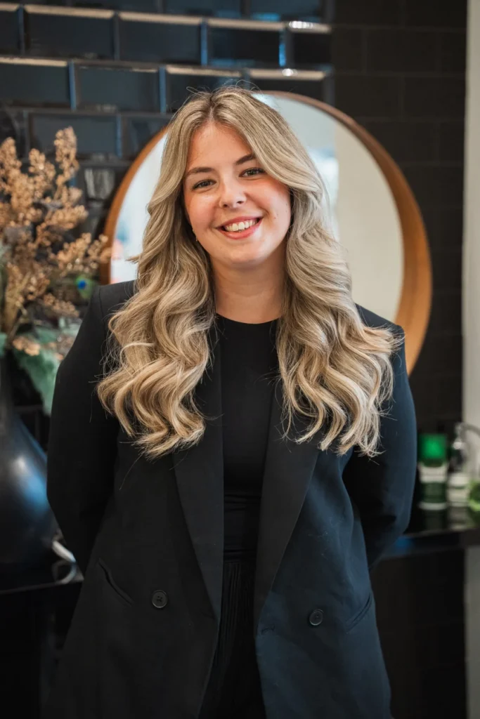 Djamilla, topstylist bij Salon TOF