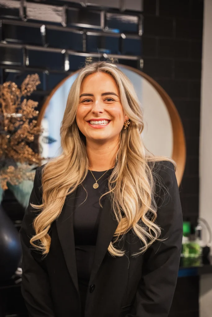 Tessa, topstylist bij Salon TOF